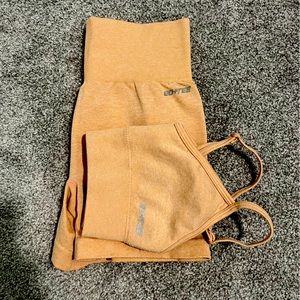 Peach bo & tee shorts and matching bra set